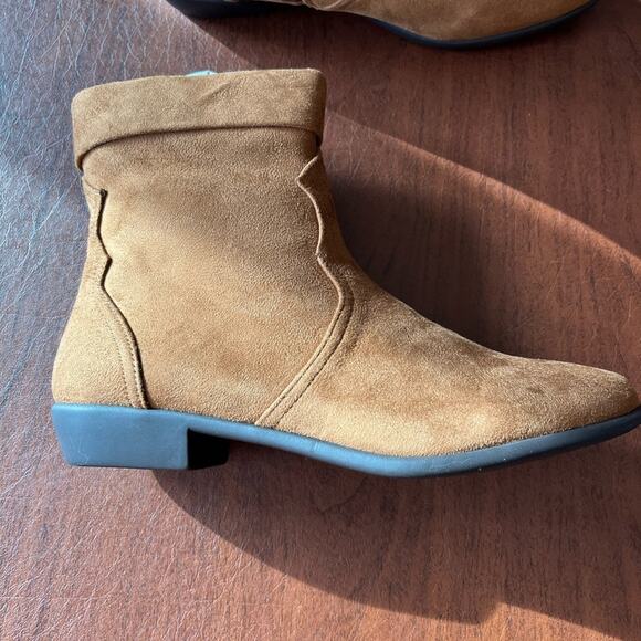 Comfortview Noel Booties Cognac 8M - Picture 8 of 13